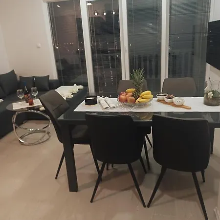 Christina Διαμέρισμα Bilice